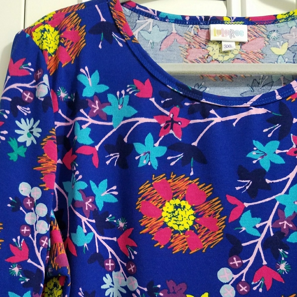 Gorgeous LuLaRoe Gigi NWOT Size 3XL